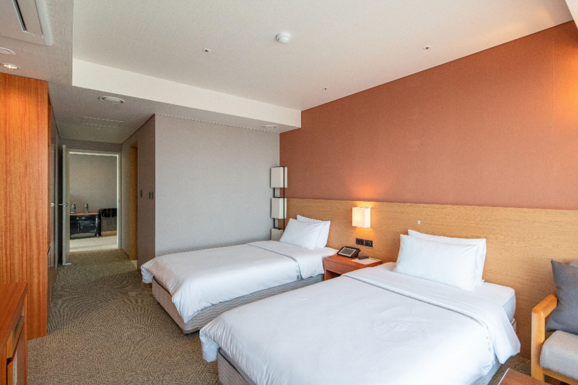 Bareve Hotel Seogwipo Exterior photo
