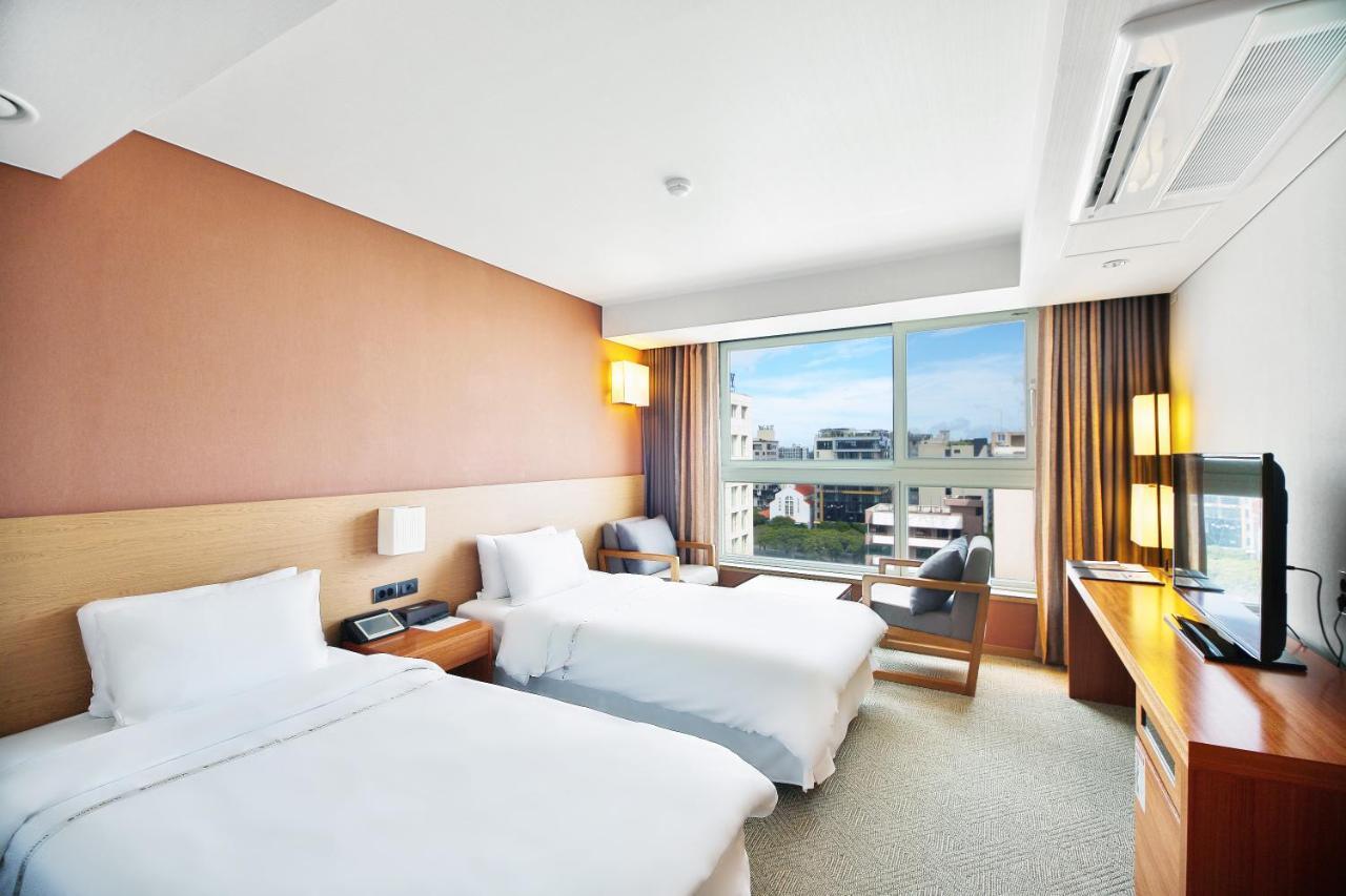 Bareve Hotel Seogwipo Exterior photo